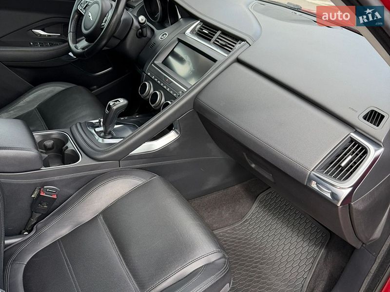 Внедорожник / Кроссовер Jaguar E-Pace 2018 в Киеве