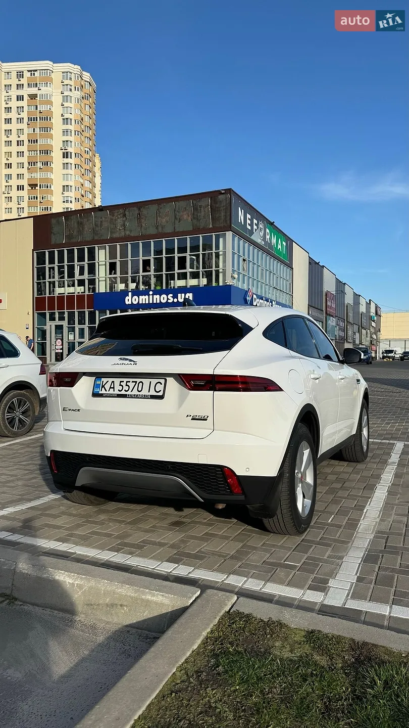 2019 Jaguar E-Pace - мініатюра 2
