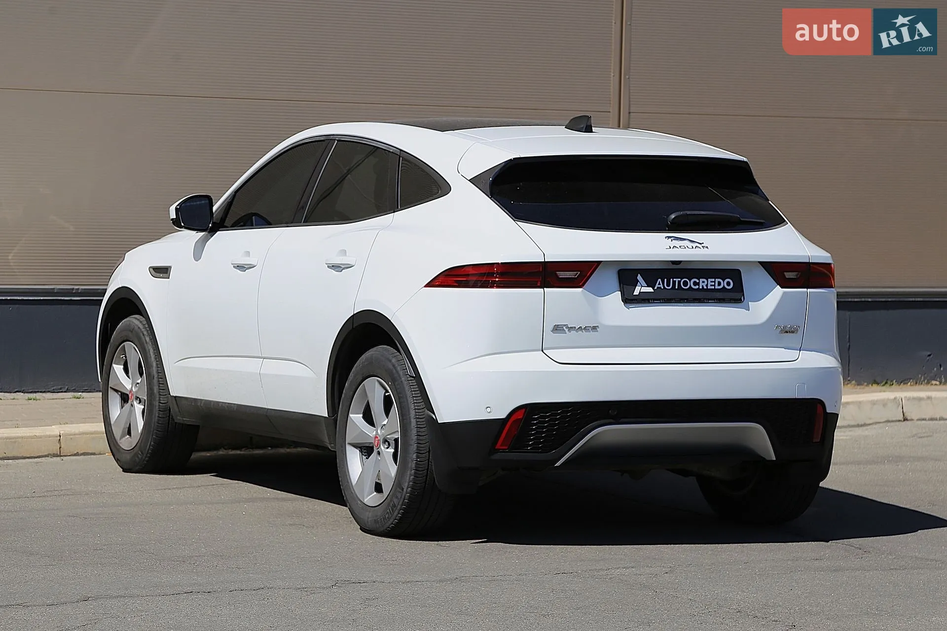 2019 Jaguar E-Pace - мініатюра 5