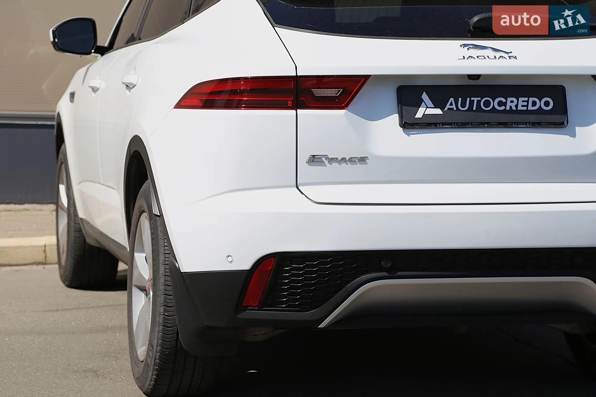 2019 Jaguar E-Pace - мініатюра 8