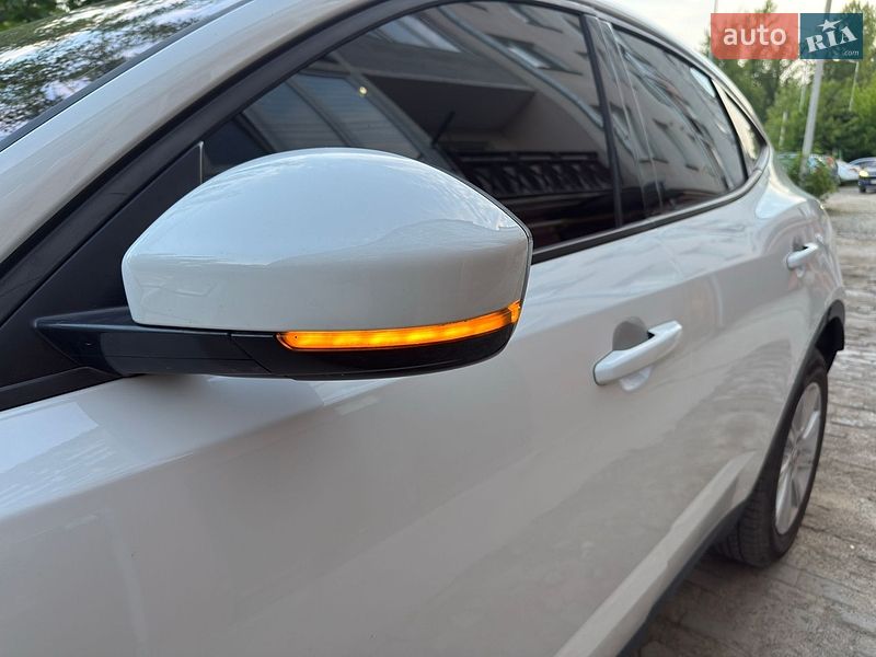 Позашляховик / Кросовер Jaguar E-Pace 2019 в Івано-Франківську