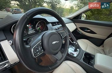 Позашляховик / Кросовер Jaguar E-Pace 2019 в Івано-Франківську