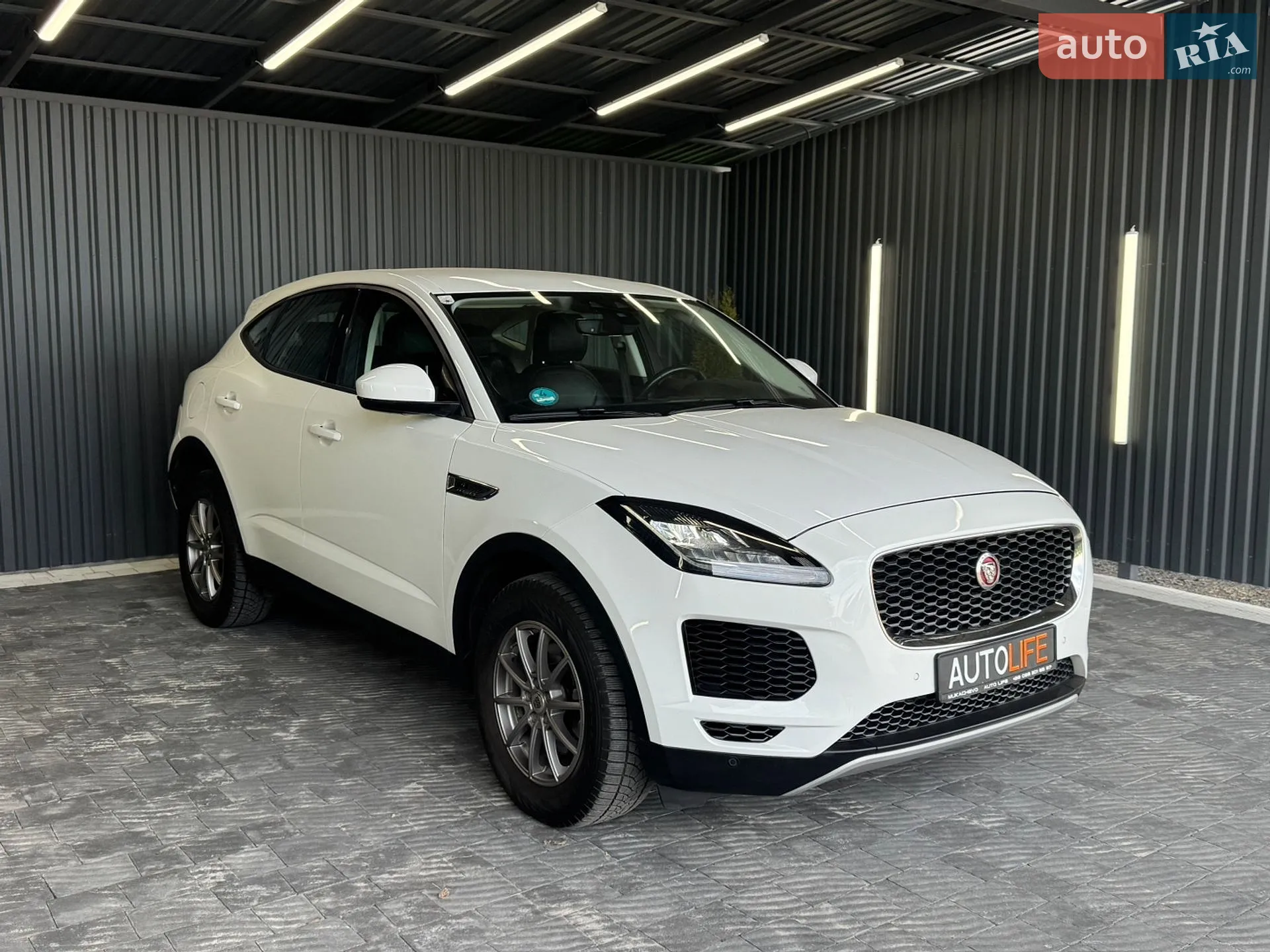 2020 Jaguar E-Pace - мініатюра 4
