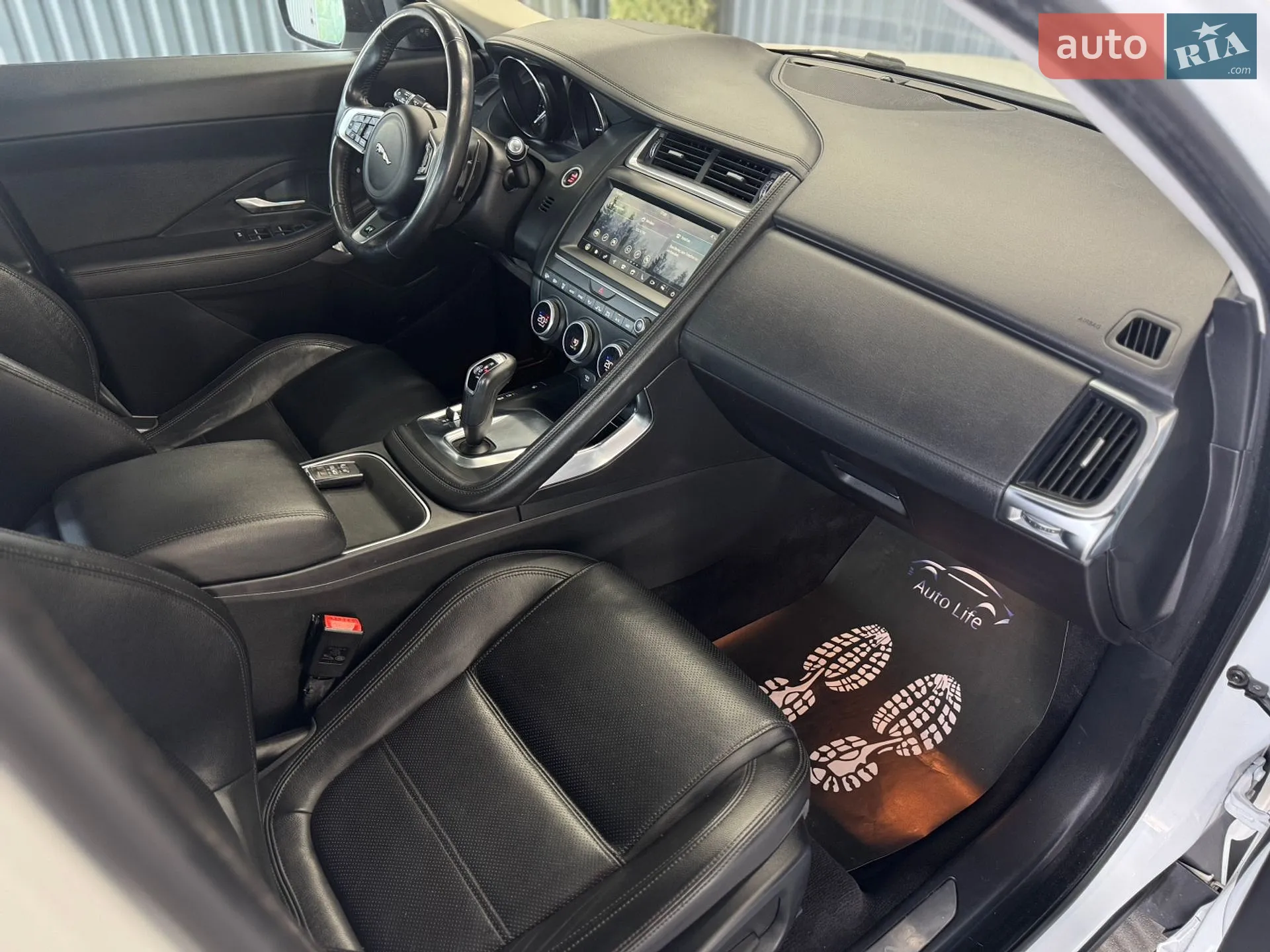 2020 Jaguar E-Pace - мініатюра 18