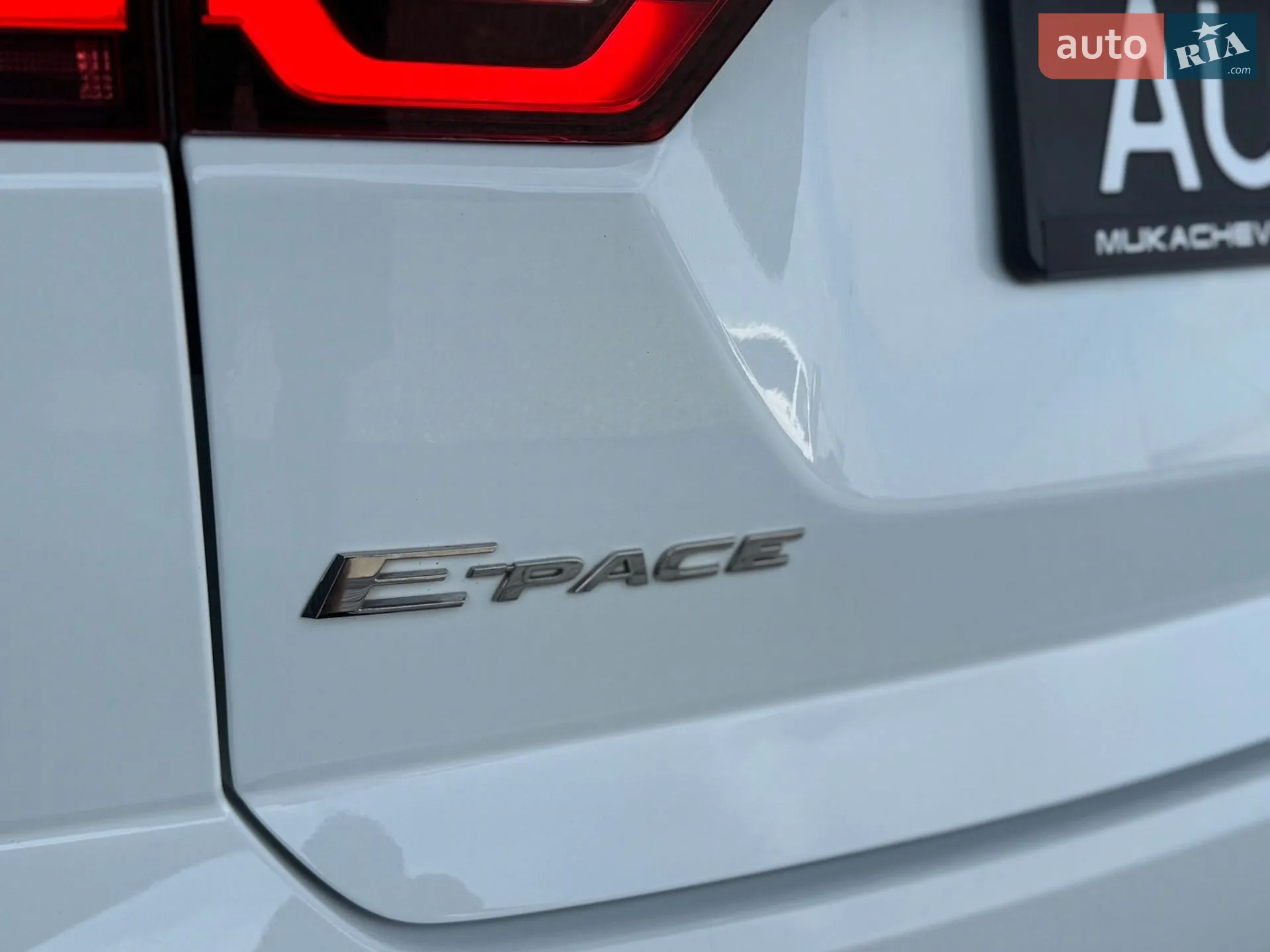 2020 Jaguar E-Pace - мініатюра 29