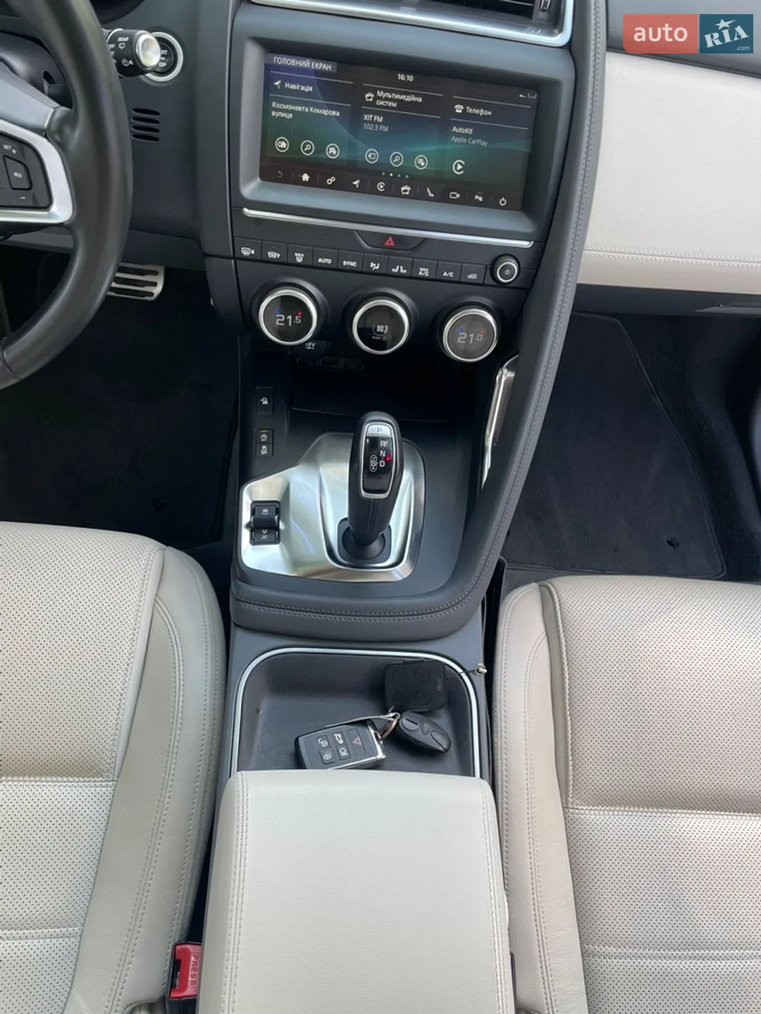 2019 Jaguar E-Pace - мініатюра 21