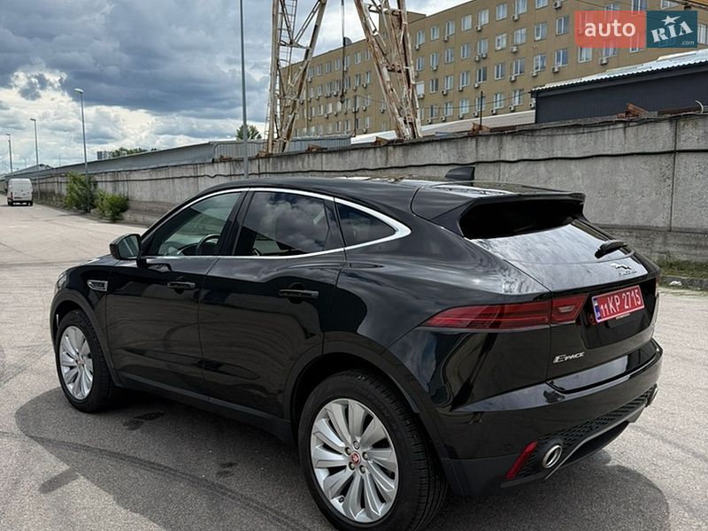 Позашляховик / Кросовер Jaguar E-Pace 2019 в Києві