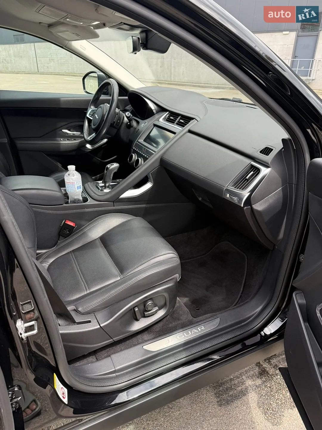 2019 Jaguar E-Pace - мініатюра 10