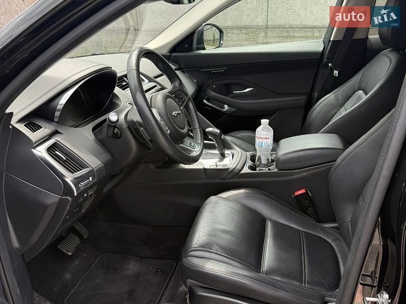 Позашляховик / Кросовер Jaguar E-Pace 2019 в Києві