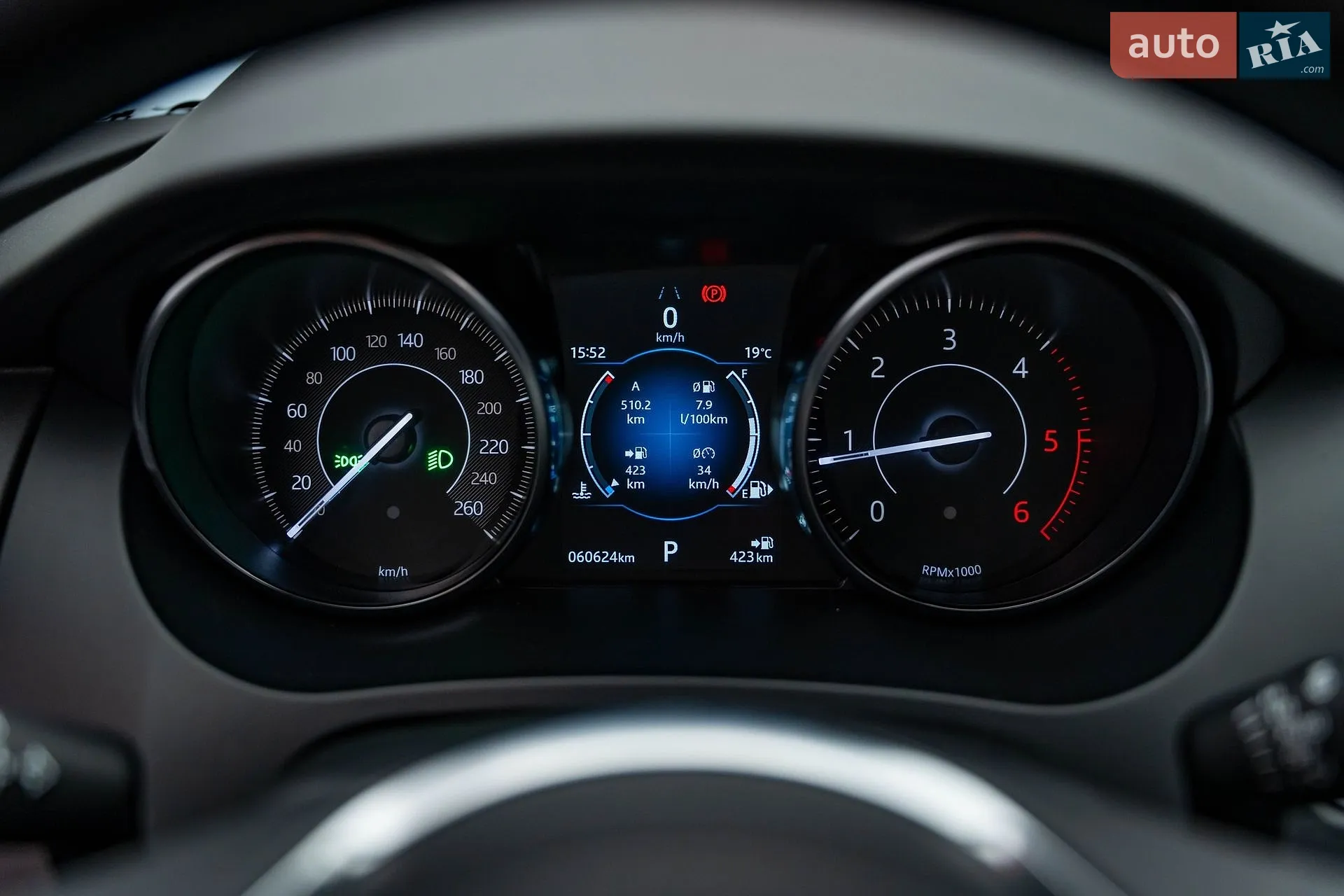 2019 Jaguar E-Pace - мініатюра 15