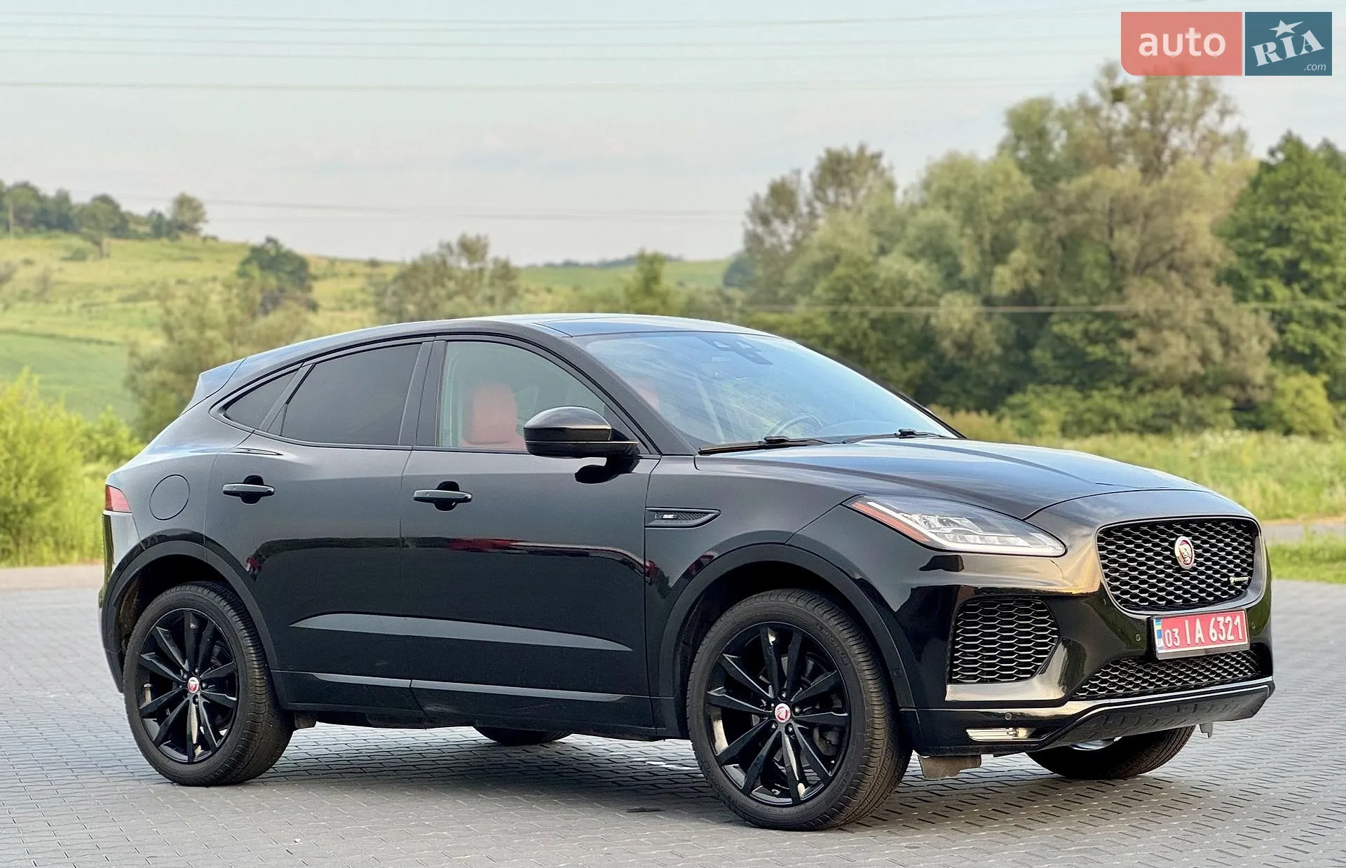 2019 Jaguar E-Pace - мініатюра 14