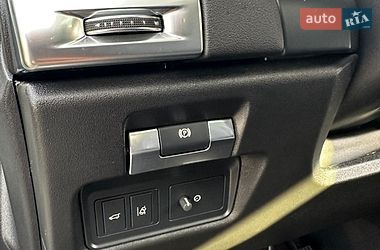Позашляховик / Кросовер Jaguar E-Pace 2019 в Києві
