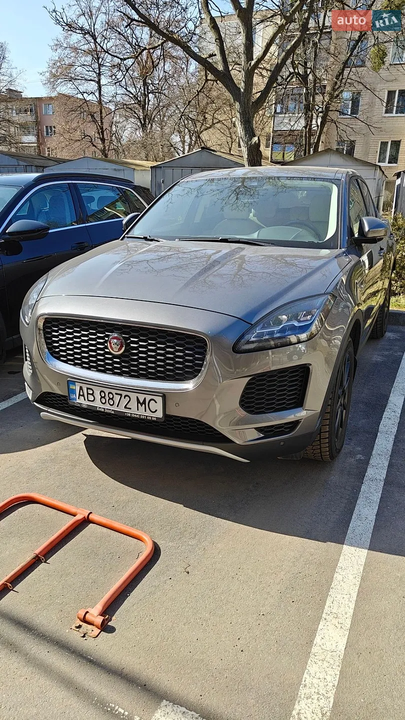 2020 Jaguar E-Pace - фото 1