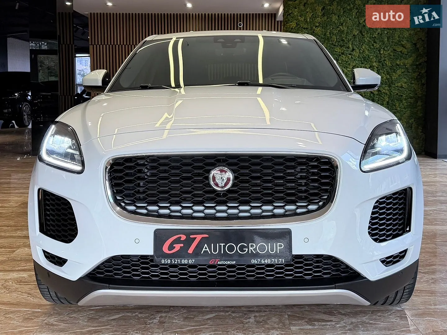 2017 Jaguar E-Pace - мініатюра 2