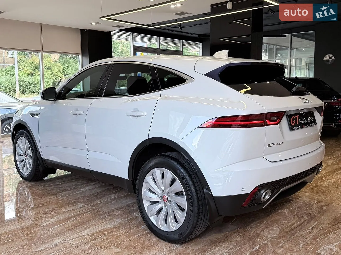 2017 Jaguar E-Pace - мініатюра 12