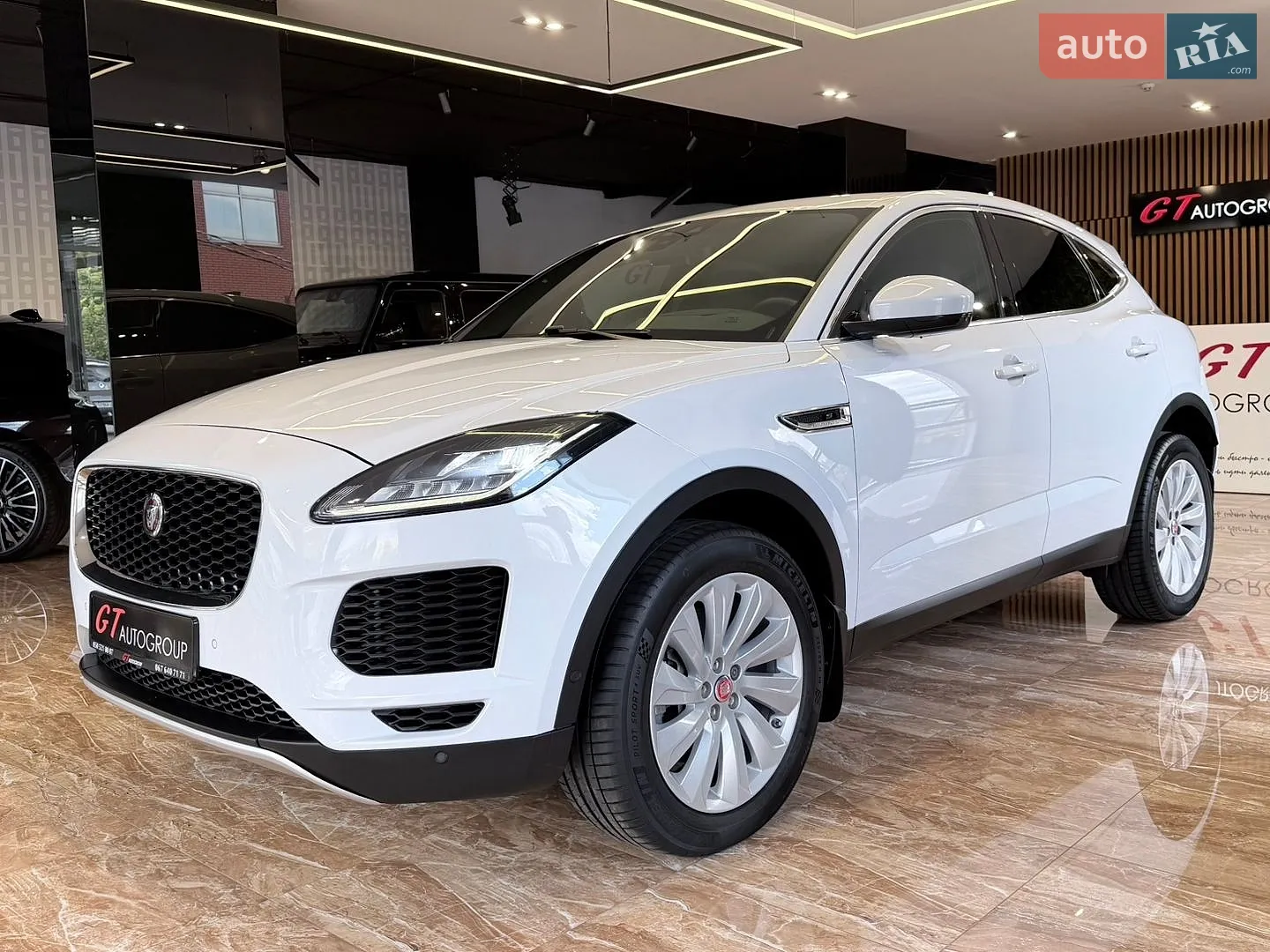 2017 Jaguar E-Pace - мініатюра 15