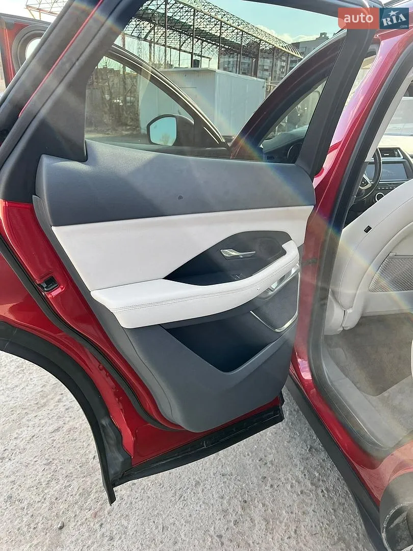 2018 Jaguar E-Pace - мініатюра 18