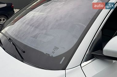 Внедорожник / Кроссовер Jaguar E-Pace 2018 в Киеве