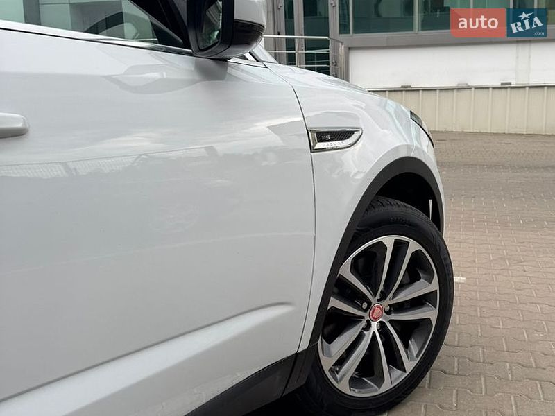 Внедорожник / Кроссовер Jaguar E-Pace 2018 в Киеве