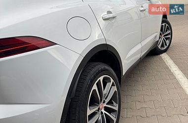 Внедорожник / Кроссовер Jaguar E-Pace 2018 в Киеве