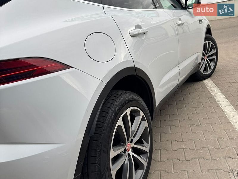 Внедорожник / Кроссовер Jaguar E-Pace 2018 в Киеве