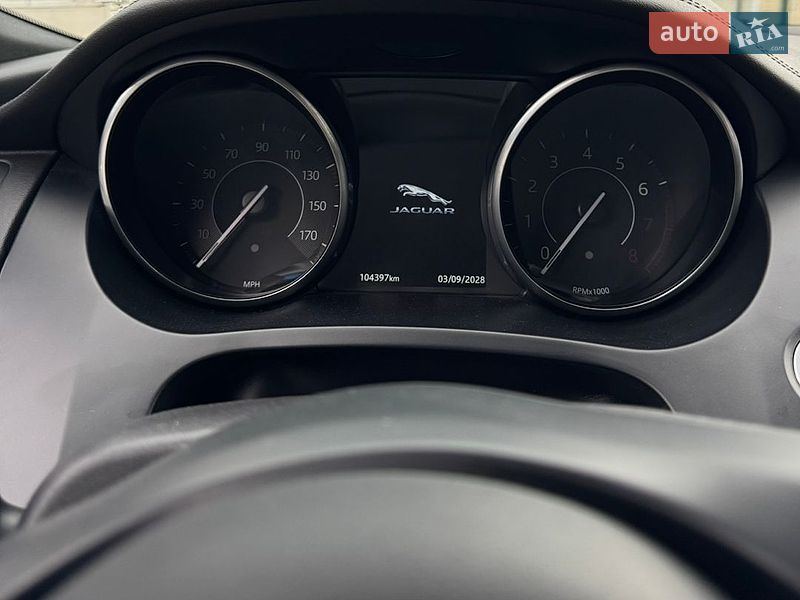 Внедорожник / Кроссовер Jaguar E-Pace 2018 в Киеве