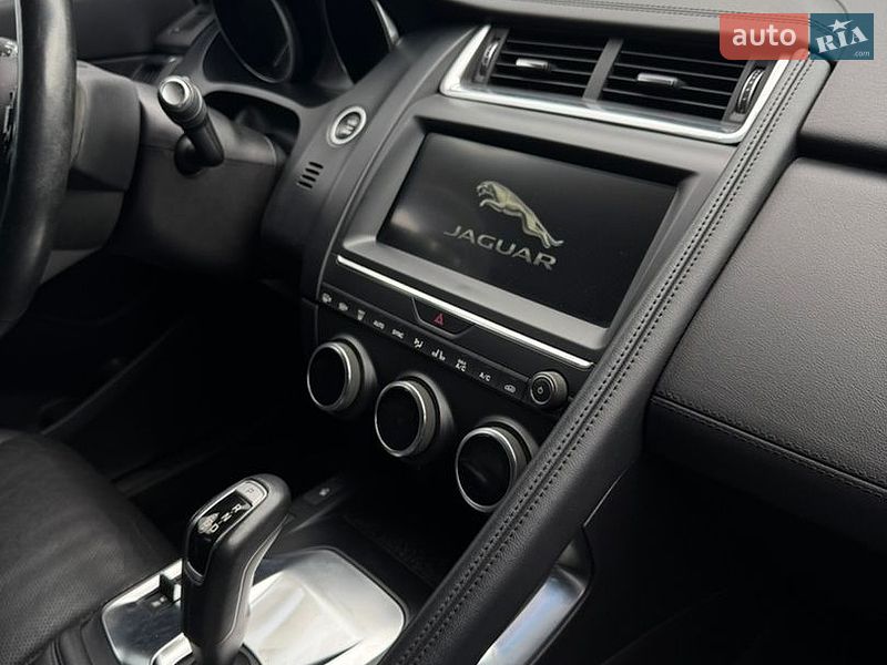 Внедорожник / Кроссовер Jaguar E-Pace 2018 в Киеве