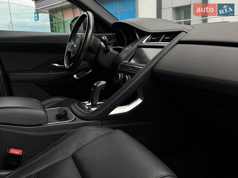 Внедорожник / Кроссовер Jaguar E-Pace 2018 в Киеве