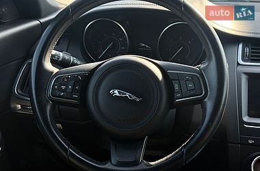 Позашляховик / Кросовер Jaguar E-Pace 2018 в Львові