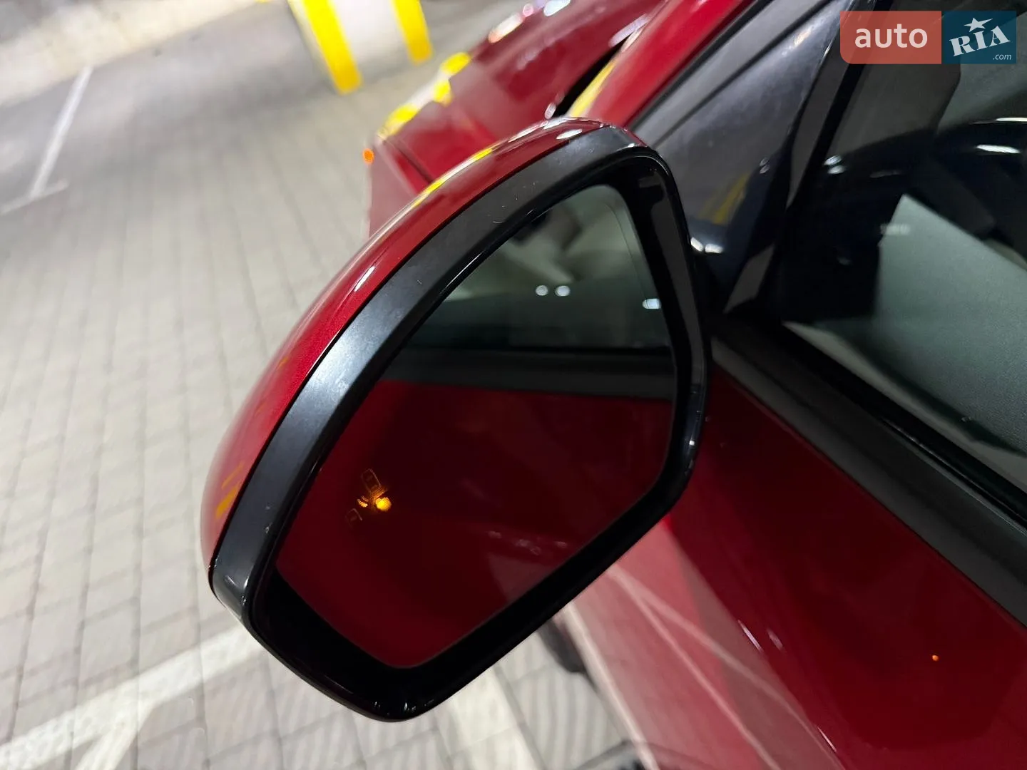 2019 Jaguar E-Pace - мініатюра 16