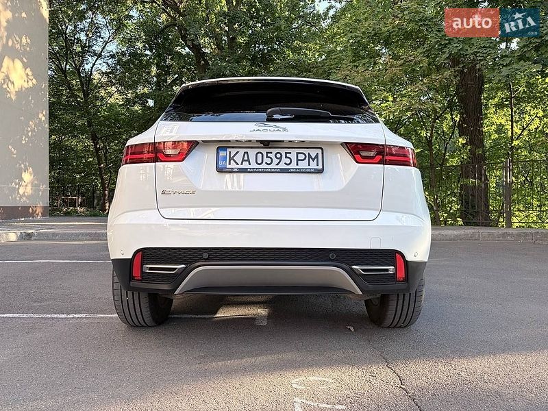 Внедорожник / Кроссовер Jaguar E-Pace 2021 в Киеве