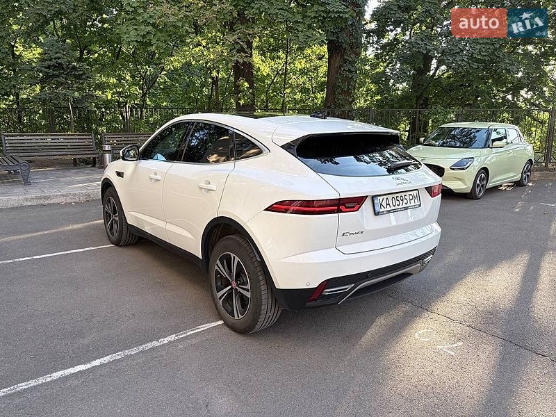 Внедорожник / Кроссовер Jaguar E-Pace 2021 в Киеве