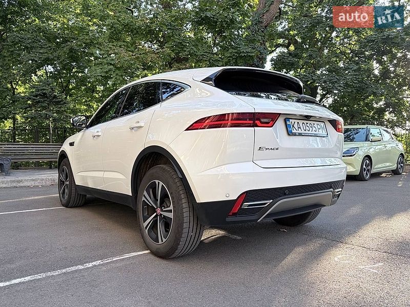 Внедорожник / Кроссовер Jaguar E-Pace 2021 в Киеве