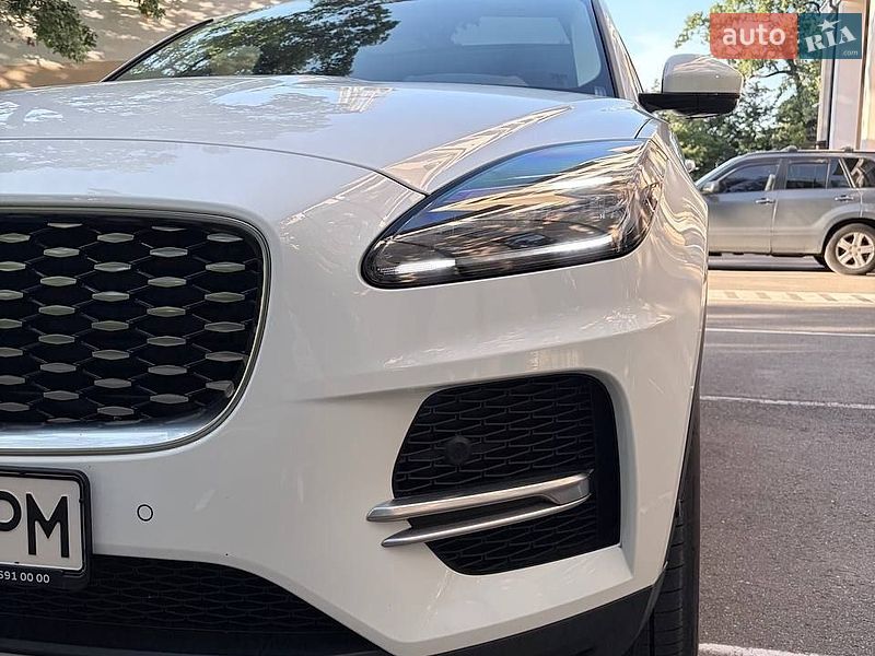 Внедорожник / Кроссовер Jaguar E-Pace 2021 в Киеве