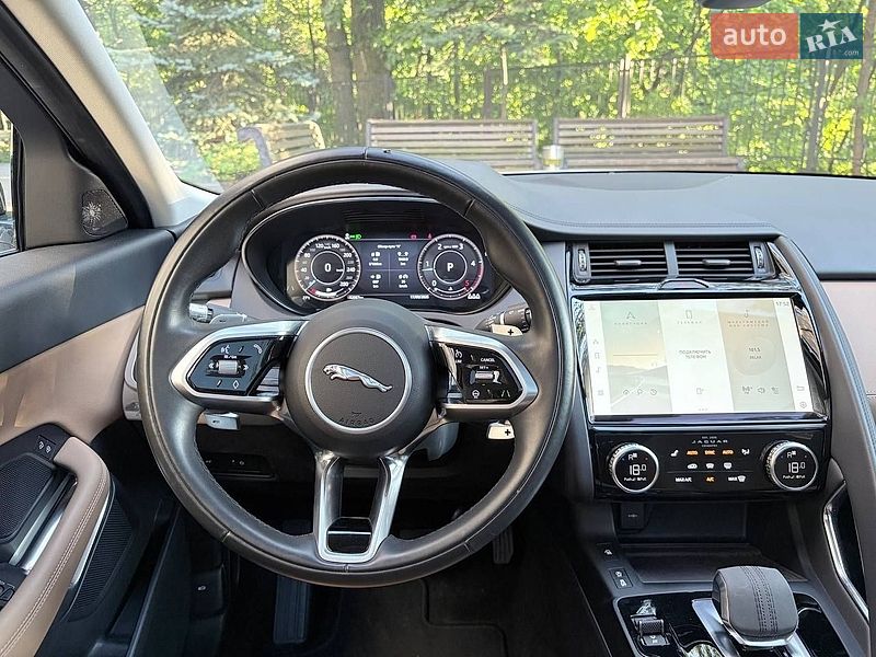 Внедорожник / Кроссовер Jaguar E-Pace 2021 в Киеве