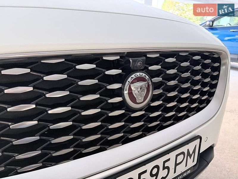 Внедорожник / Кроссовер Jaguar E-Pace 2021 в Киеве