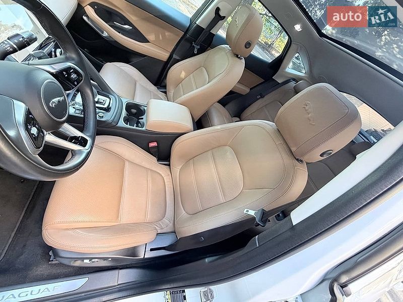 Внедорожник / Кроссовер Jaguar E-Pace 2021 в Киеве