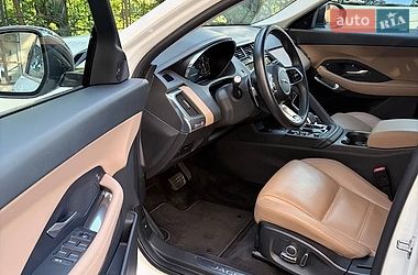 Внедорожник / Кроссовер Jaguar E-Pace 2021 в Киеве