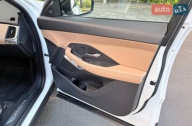Внедорожник / Кроссовер Jaguar E-Pace 2021 в Киеве