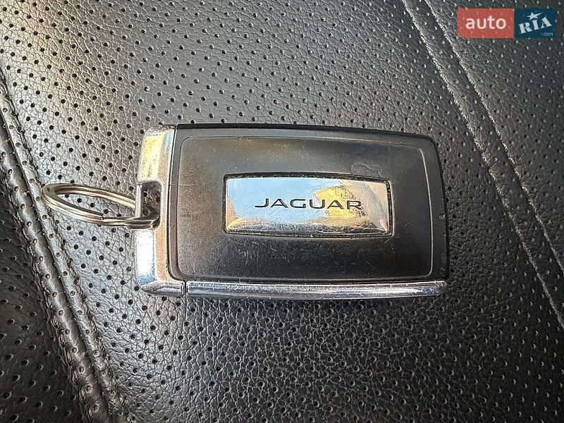 Внедорожник / Кроссовер Jaguar E-Pace 2020 в Киеве фото 22 Внедорожник / Кроссовер Jaguar E-Pace 2020 в Киеве