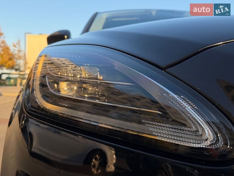 Внедорожник / Кроссовер Jaguar E-Pace 2020 в Киеве фото 13 Внедорожник / Кроссовер Jaguar E-Pace 2020 в Киеве