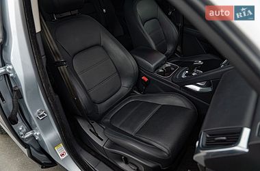 Внедорожник / Кроссовер Jaguar E-Pace 2019 в Киеве фото 15 Внедорожник / Кроссовер Jaguar E-Pace 2019 в Киеве
