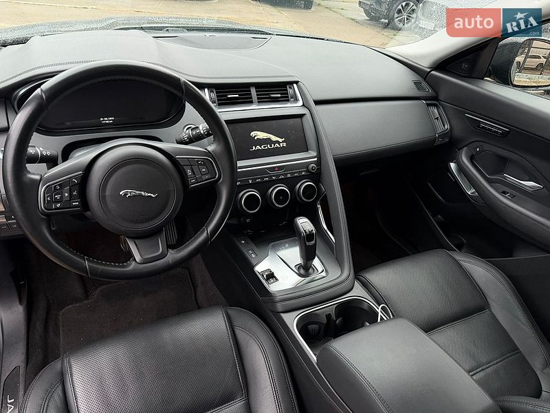 Внедорожник / Кроссовер Jaguar E-Pace 2019 в Киеве