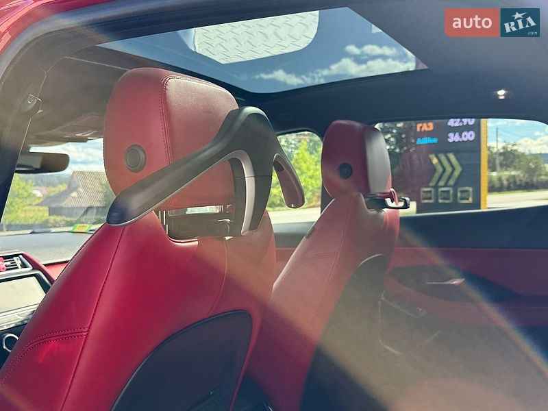 Позашляховик / Кросовер Jaguar E-Pace 2020 в Коломиї