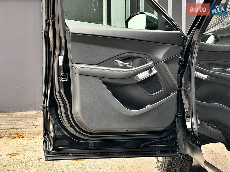 Внедорожник / Кроссовер Jaguar E-Pace 2020 в Киеве