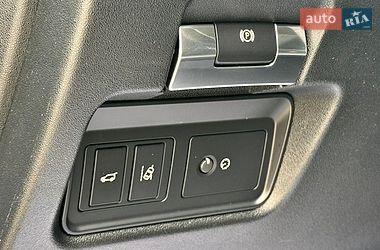 Внедорожник / Кроссовер Jaguar E-Pace 2020 в Киеве