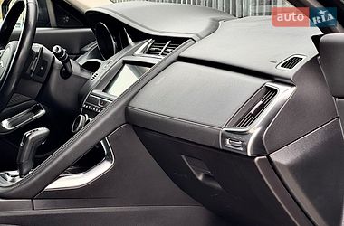 Внедорожник / Кроссовер Jaguar E-Pace 2020 в Киеве