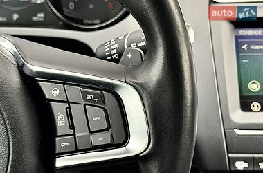 Внедорожник / Кроссовер Jaguar E-Pace 2020 в Киеве