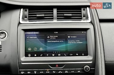 Внедорожник / Кроссовер Jaguar E-Pace 2020 в Киеве