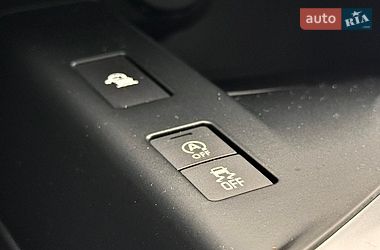 Внедорожник / Кроссовер Jaguar E-Pace 2020 в Киеве